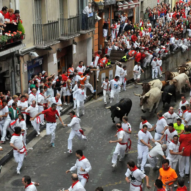 Corriendo la cuesta de Santo Domingo, el primer tramo del recorrido (2014).